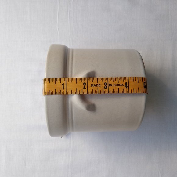 Vintage Pfaltzgraff Stoneware Yorktowne #1 Canister - Picture 6 of 8